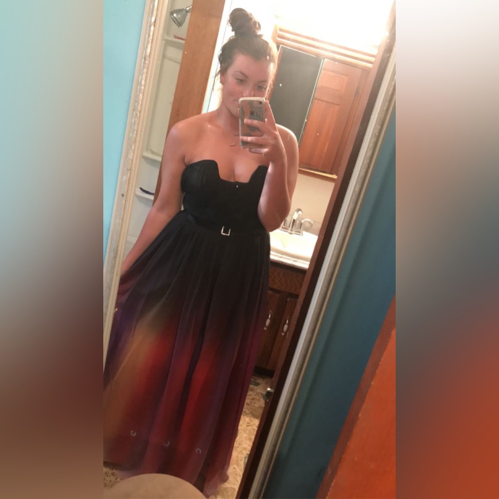Elegant Black and Pink Ombre Strapless Dress